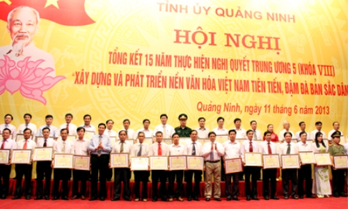 Nhìn lại 15 năm thực hiện Nghị quyết Trung ương 5 (khoá VIII) ở Quảng Ninh